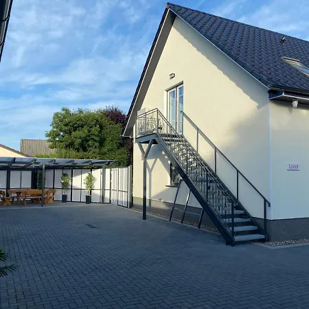 Salzwedel, Zum Dorfplatz