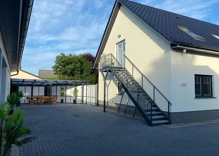 Salzwedel, Zum Dorfplatz