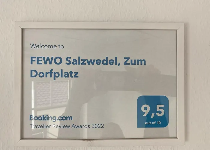 Salzwedel, Zum Dorfplatz *