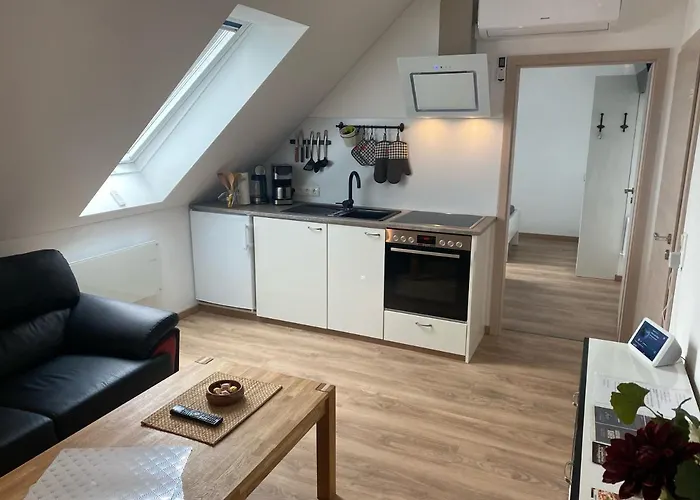 Salzwedel, Zum Dorfplatz * Salzwedel