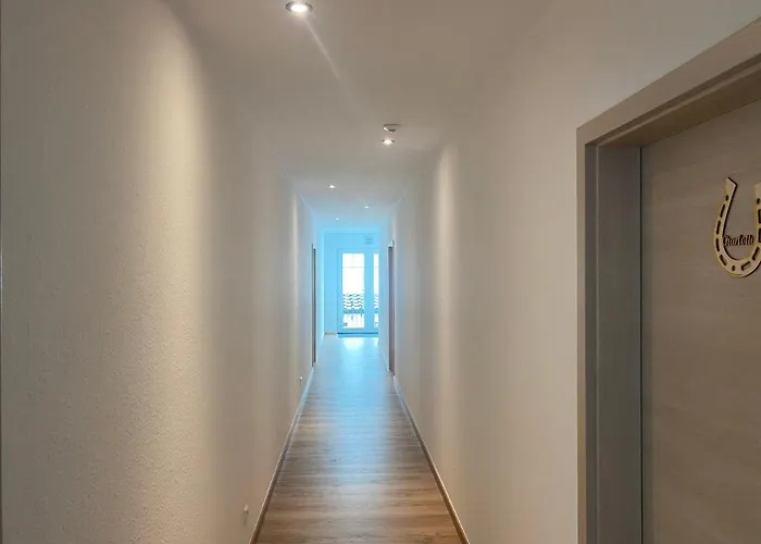 Salzwedel, Zum Dorfplatz * Salzwedel